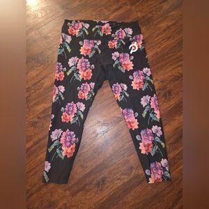 Peloton Asian Pacific Islander Heritage Month Cadence Floral Leggings 3x
